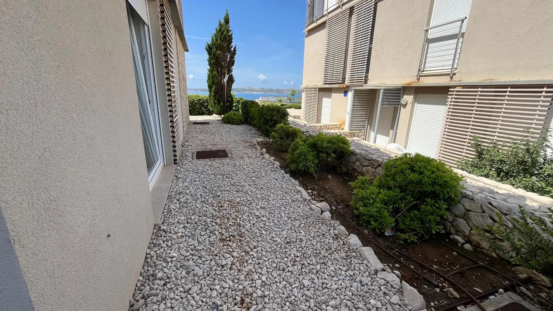 Sea Around Apartment Povljana Croatia